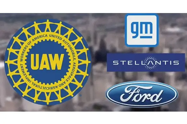 UAW达成新劳资协议，结束美国汽车业大罢工